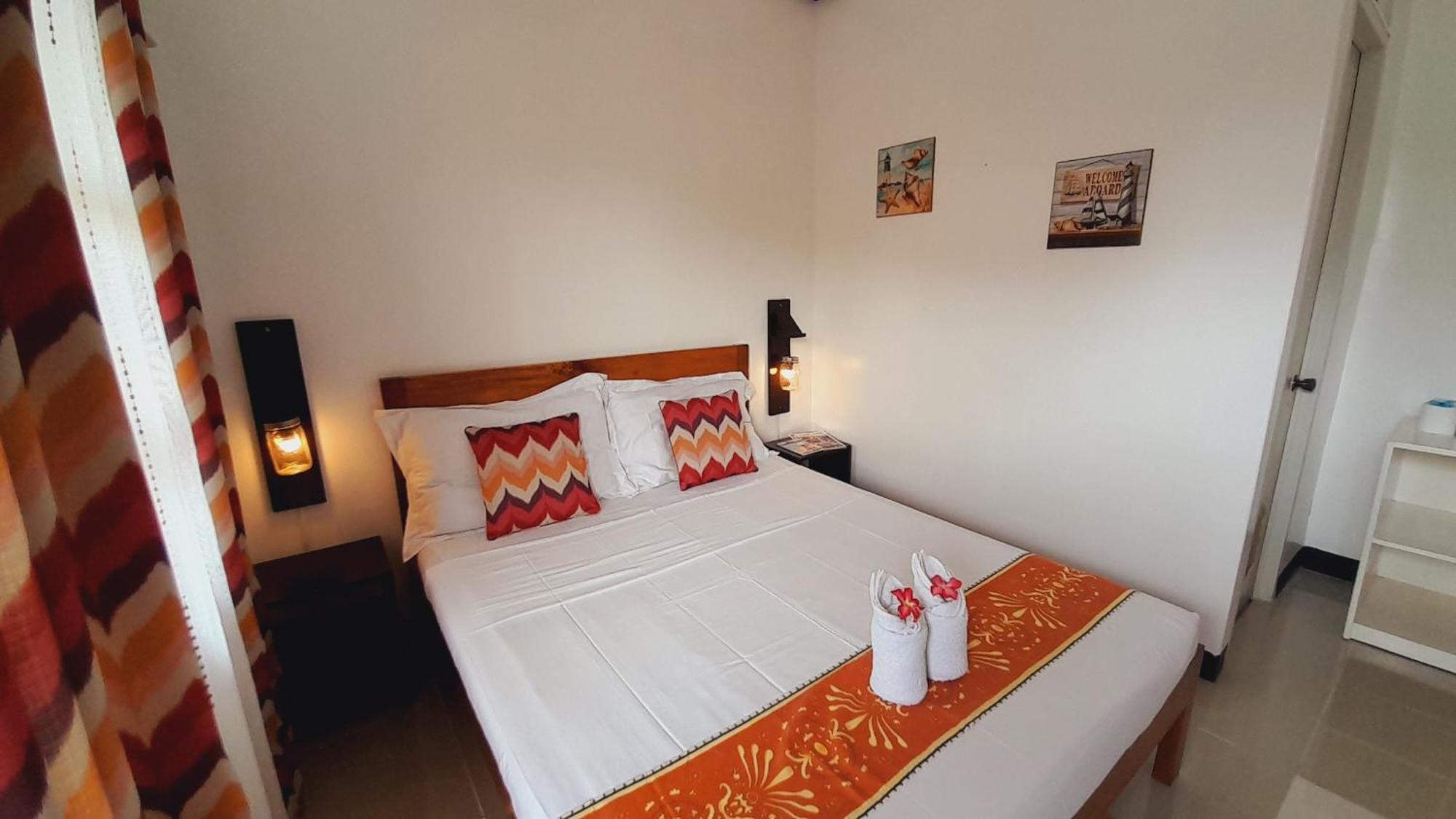 El Taraw Bed & Breakfast Puerto Princesa Ngoại thất bức ảnh