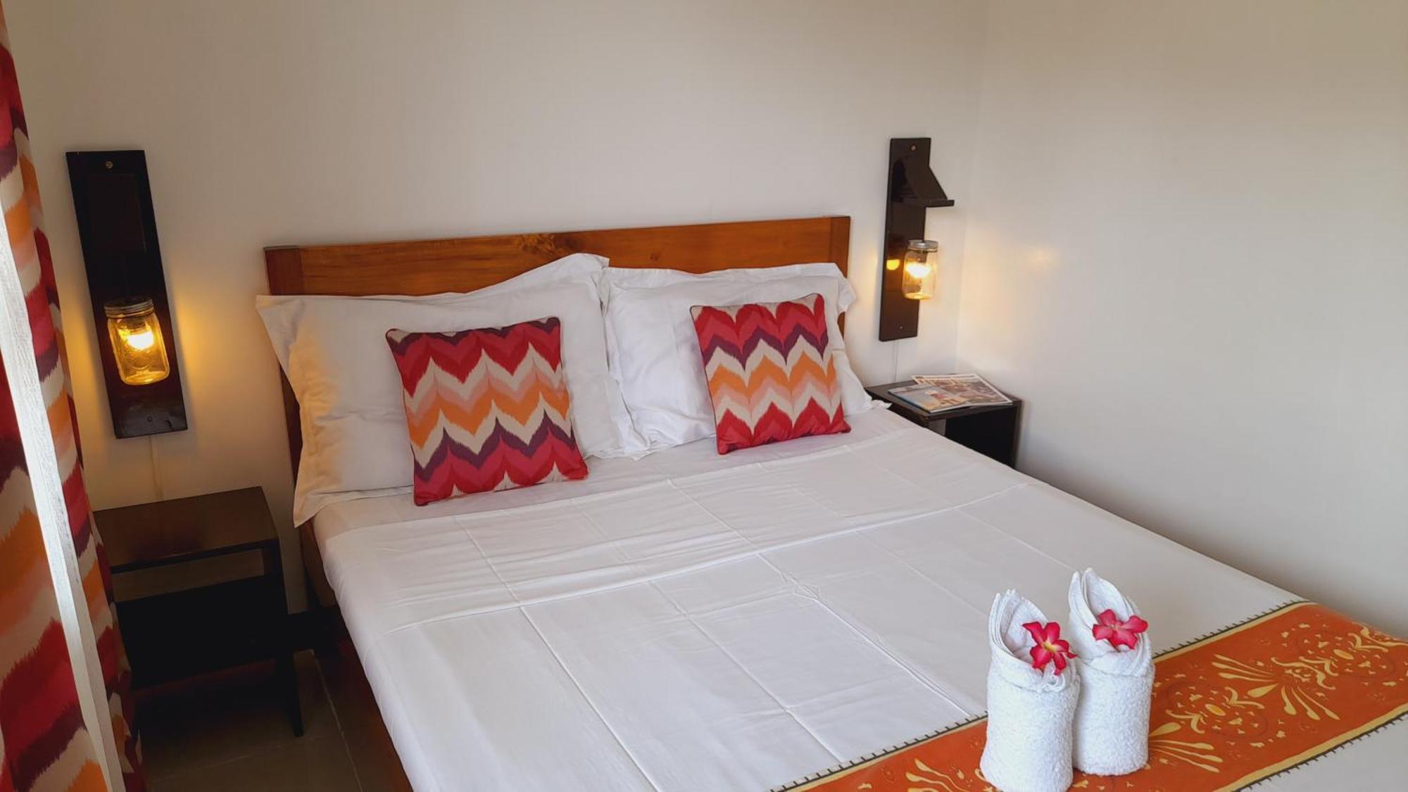El Taraw Bed & Breakfast Puerto Princesa Ngoại thất bức ảnh