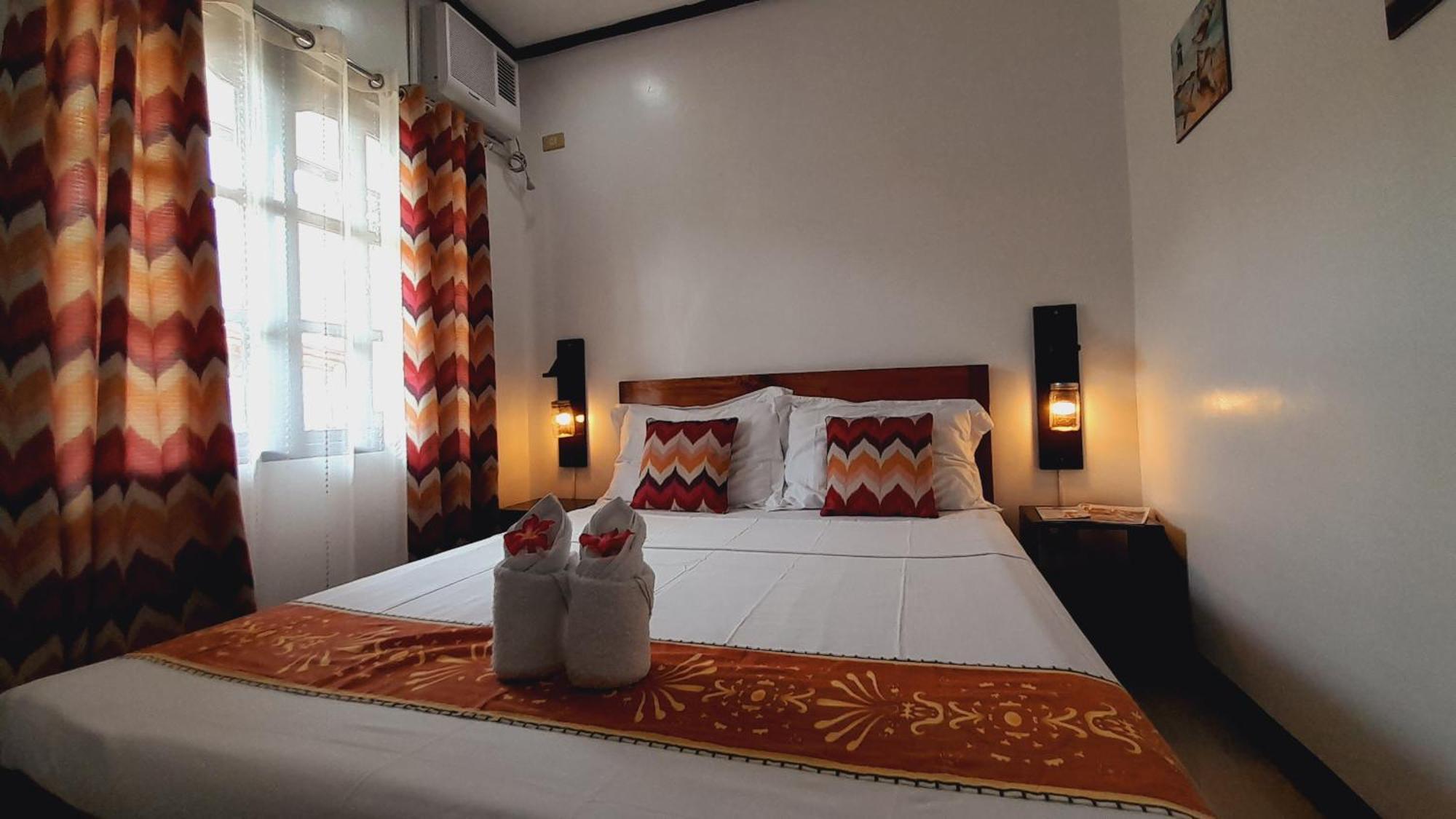 El Taraw Bed & Breakfast Puerto Princesa Ngoại thất bức ảnh
