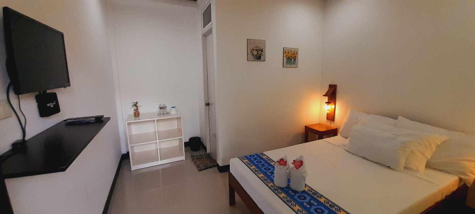 El Taraw Bed & Breakfast Puerto Princesa Ngoại thất bức ảnh