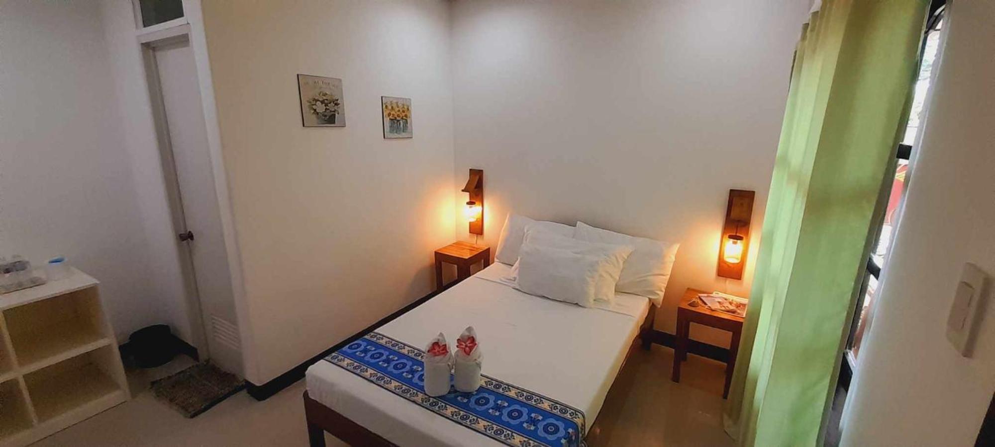 El Taraw Bed & Breakfast Puerto Princesa Ngoại thất bức ảnh