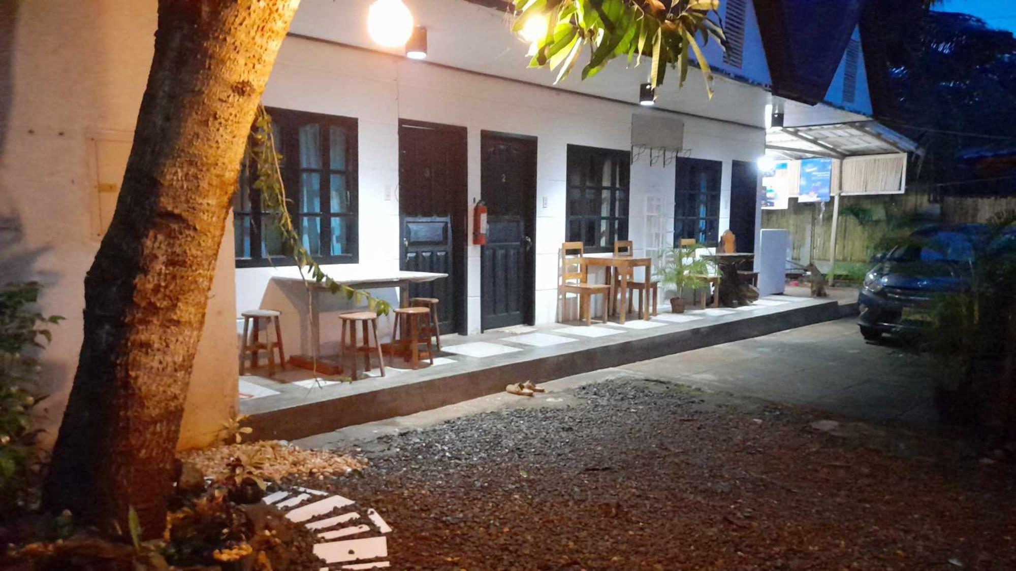 El Taraw Bed & Breakfast Puerto Princesa Ngoại thất bức ảnh