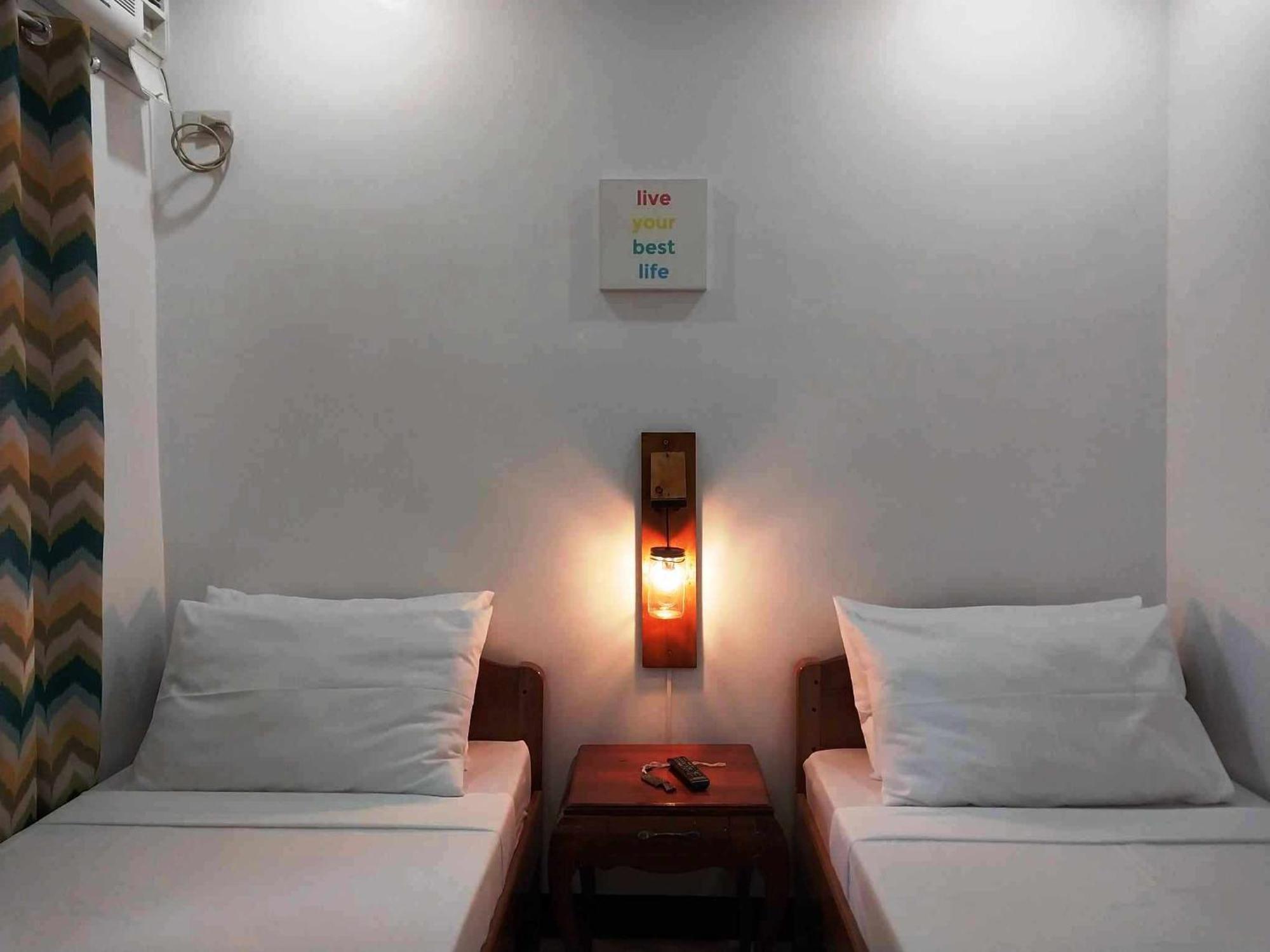 El Taraw Bed & Breakfast Puerto Princesa Ngoại thất bức ảnh