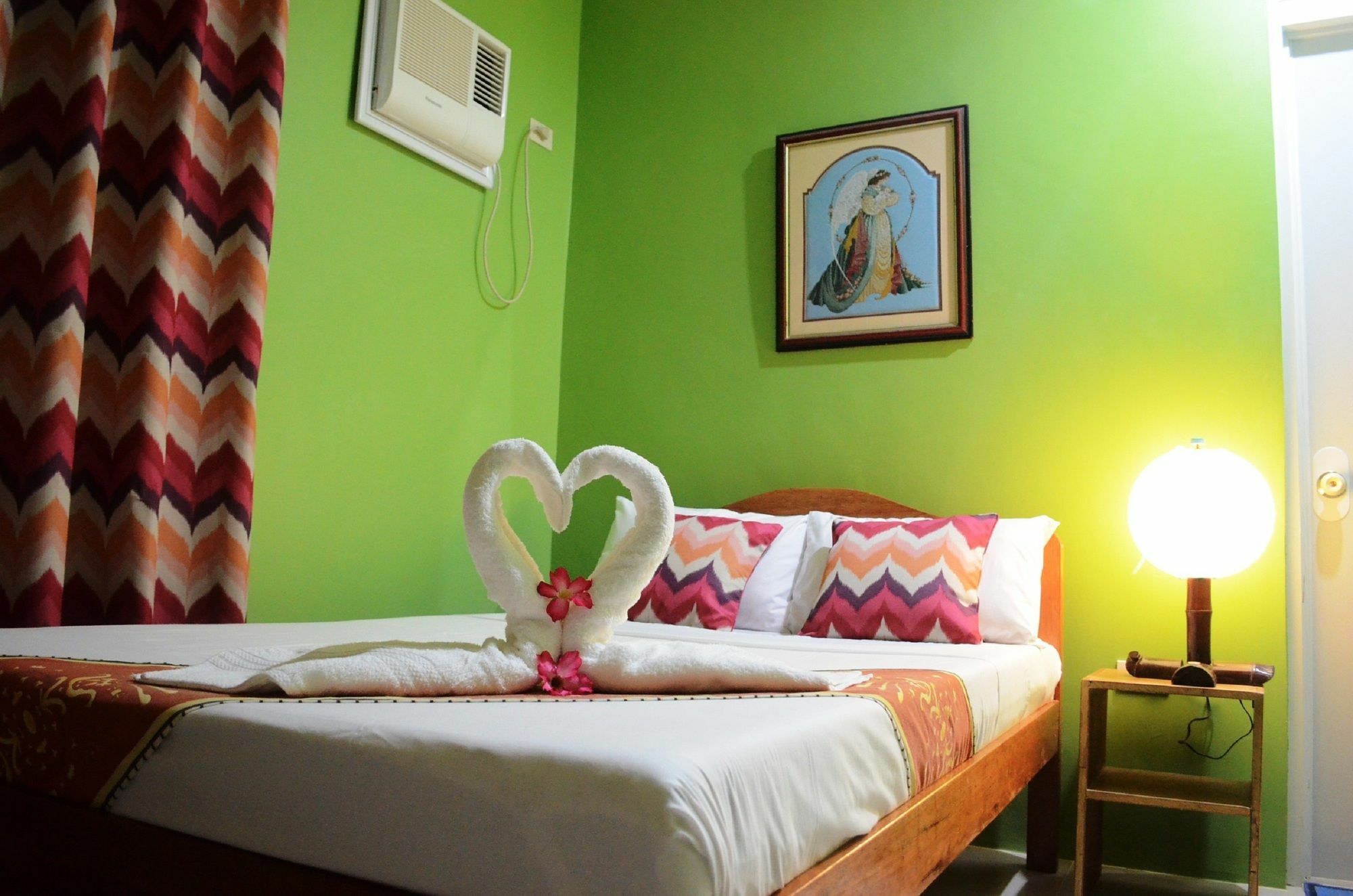 El Taraw Bed & Breakfast Puerto Princesa Ngoại thất bức ảnh