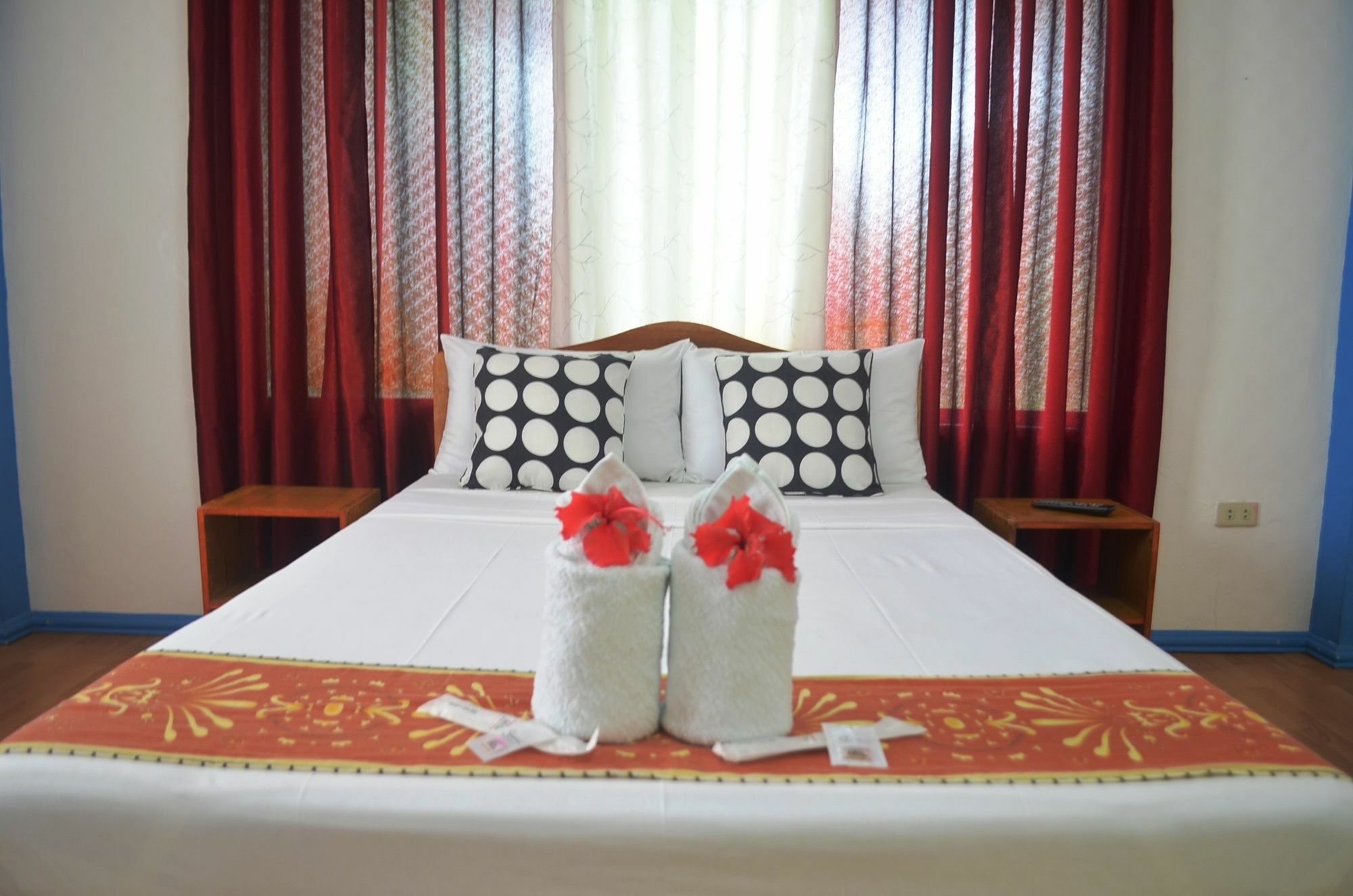 El Taraw Bed & Breakfast Puerto Princesa Ngoại thất bức ảnh